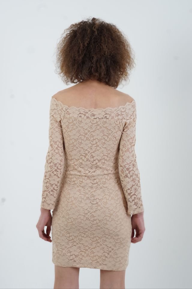 Dantel Madonna Yakalı Elbise PUDRA - XL