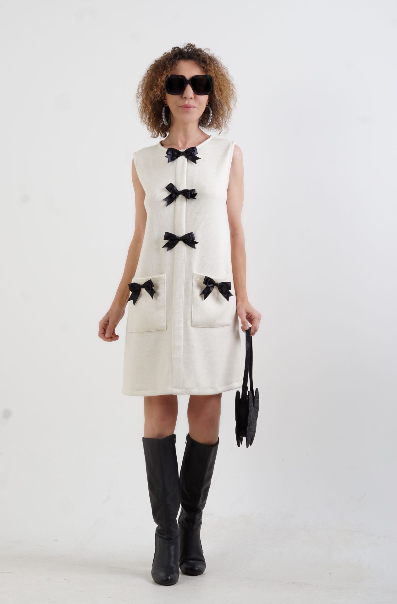 Ekru Fiyonk Detaylı Triko Görünümlü Örme Elbise