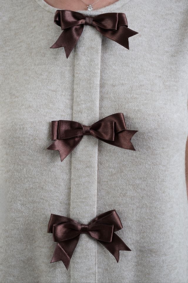 Bej Fiyonk Detaylı Triko Görünümlü Örme Elbise