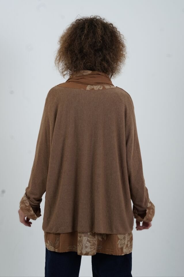 Camel Fular Gömlek Triko Üçlü Takım