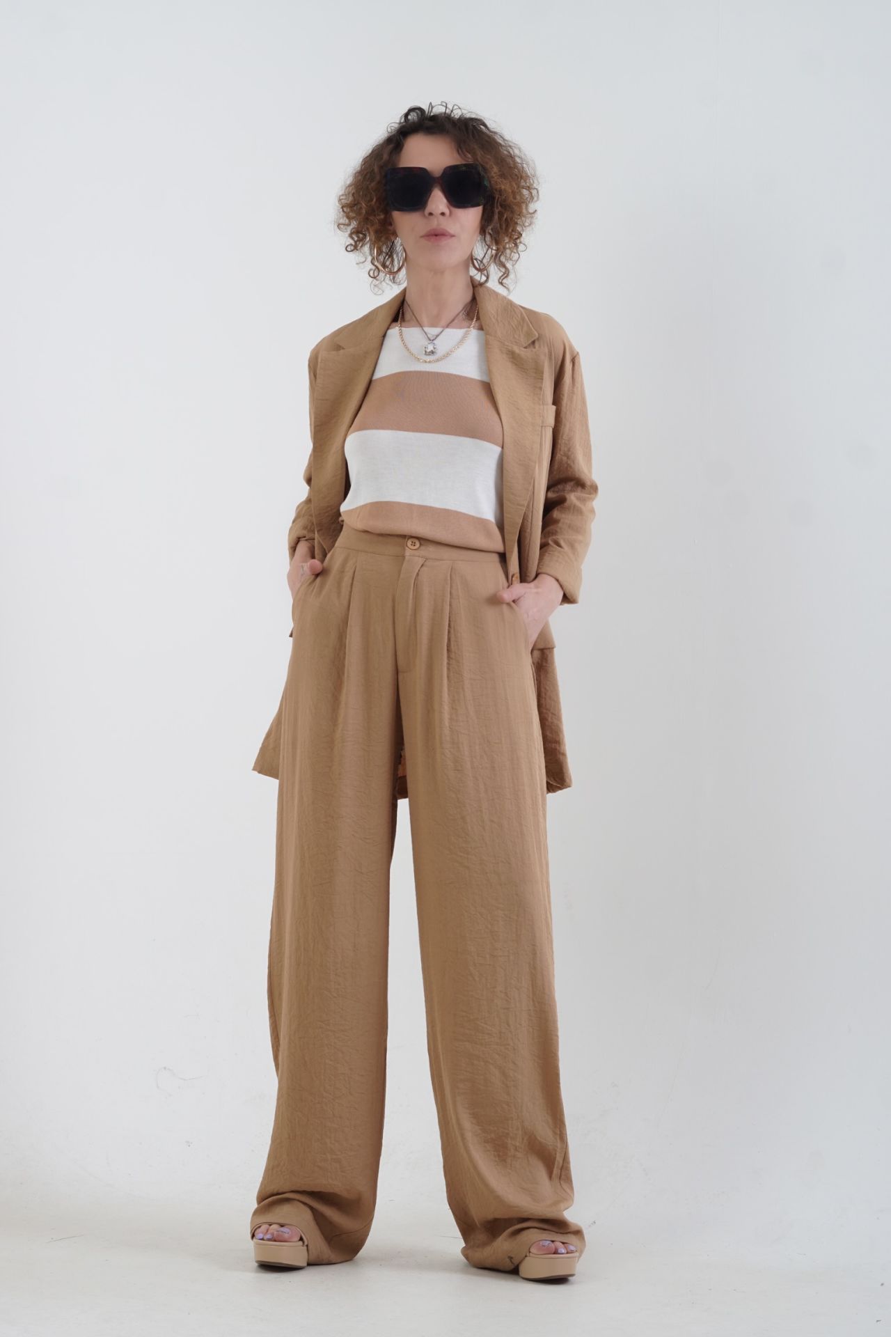Camel Keten Karışımlı Astarsız Blazer Ceket