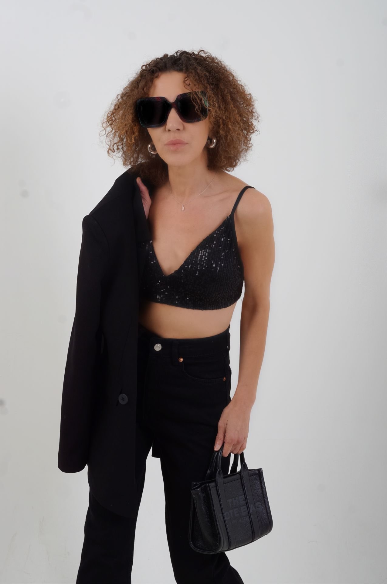 Siyah Pul Payetli Pedli Büstiyer