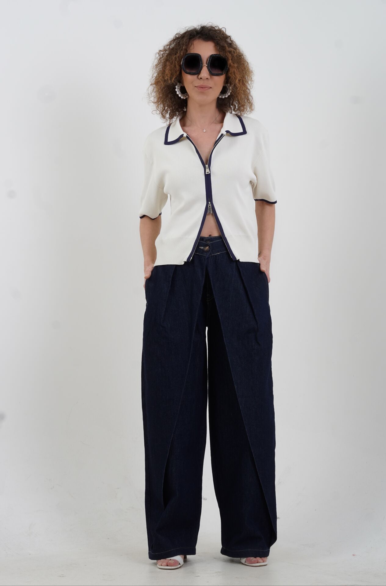Lacivert Önü Parçalı Rahat Denim Pantolon
