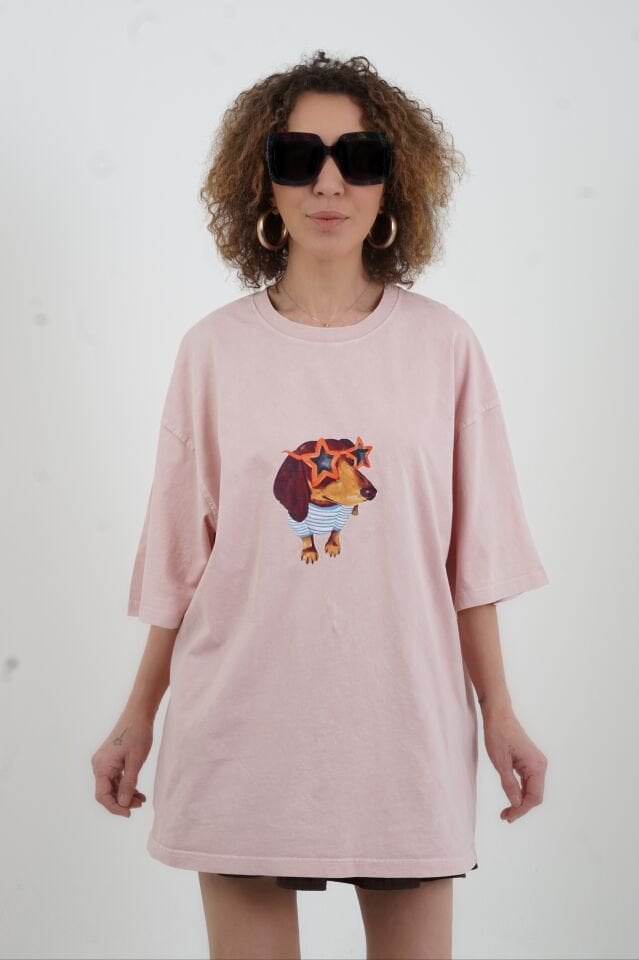 Pudra Gözlüklü Köpek Baskılı Soluk Efektli Oversize Tshirt