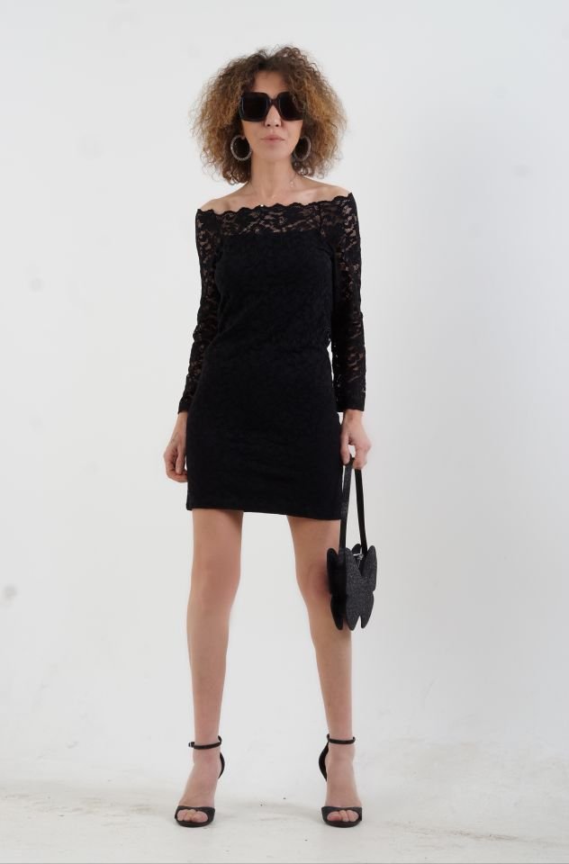 Dantel Madonna Yakalı Elbise SİYAH - L