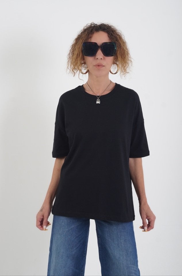 Siyah O Yaka Basic Tshirt
