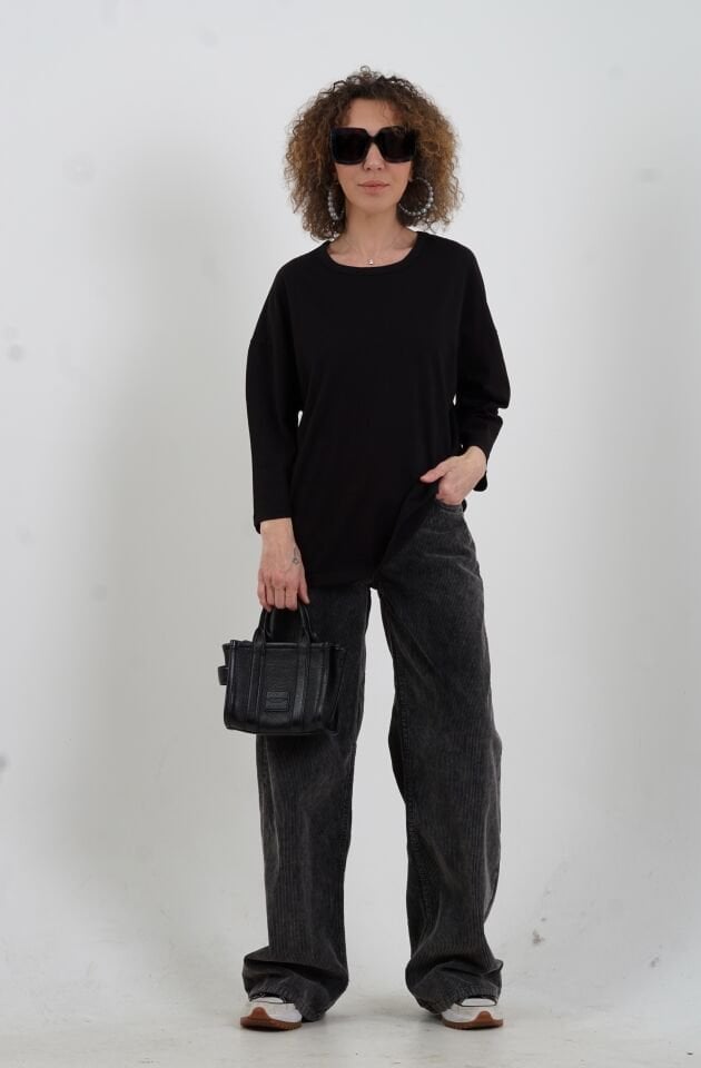 Siyah Bisiklet Yaka Truvakar Kol Tshirt