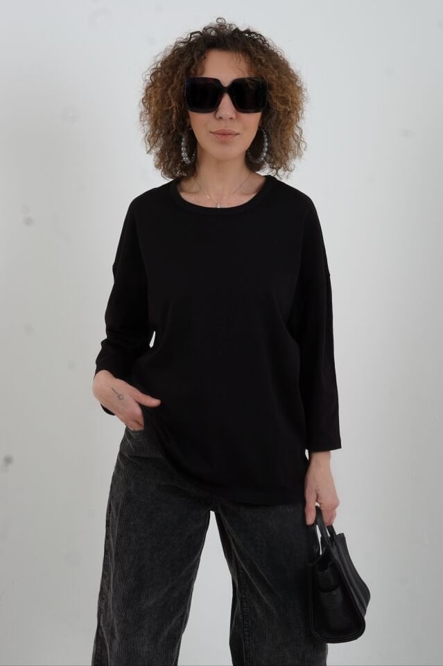 Siyah Bisiklet Yaka Truvakar Kol Tshirt