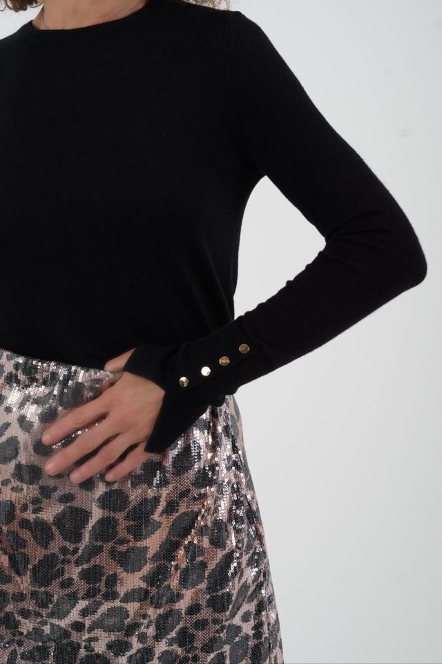 Siyah O Yaka Kolu Droplu Kazak