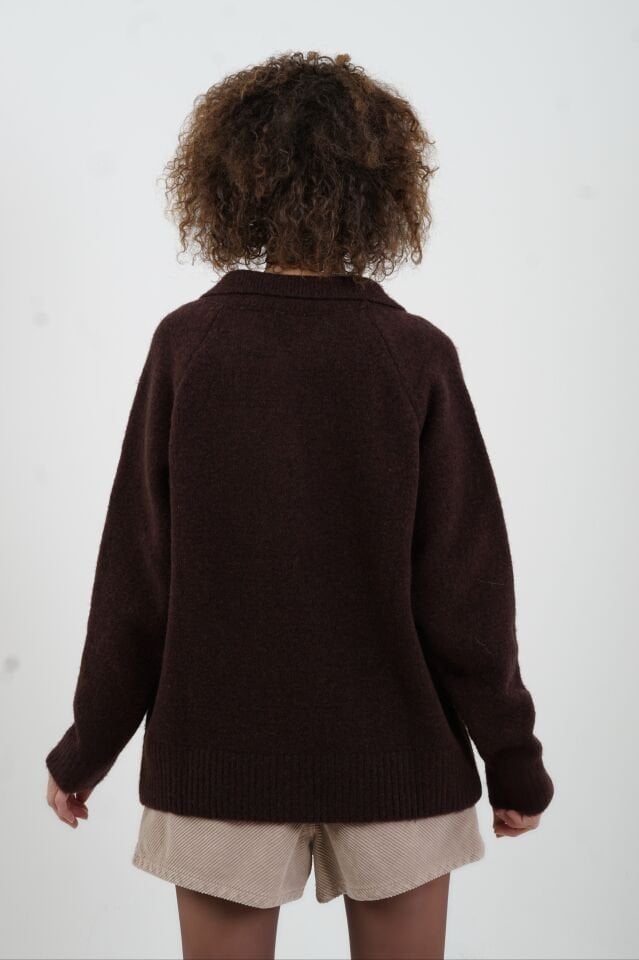 Kahve Polo Yaka Baklava Desen Kazak