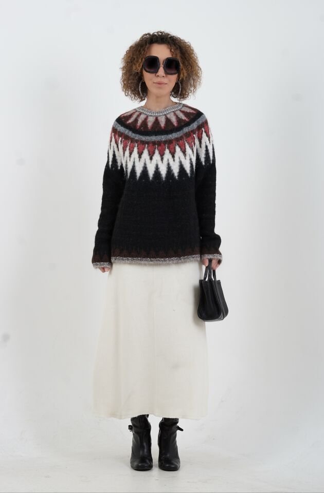 Siyah İskandinav Desenli Kazak