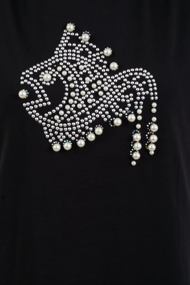 Siyah Taşlı İncili Balık Figürlü Tshirt