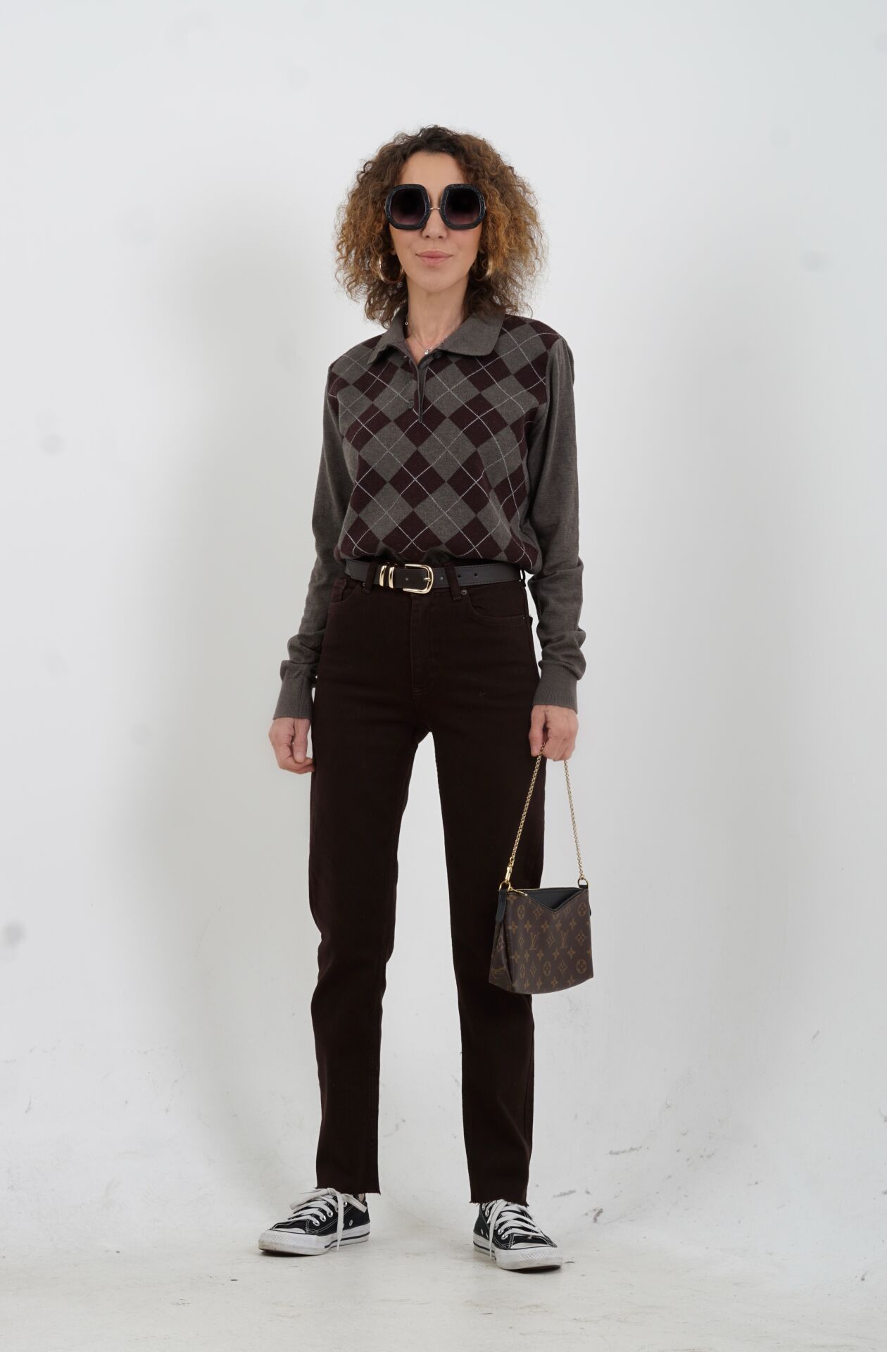 Kahve Paçası Kesik Mom Fit Denim Pantolon