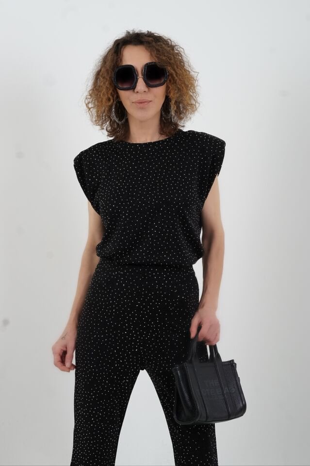 Siyah Droplu Vatkalı Sıfır Kol Simli Bluz