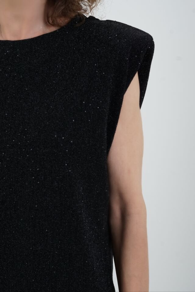 Gümüş Droplu Vatkalı Sıfır Kol Simli Bluz