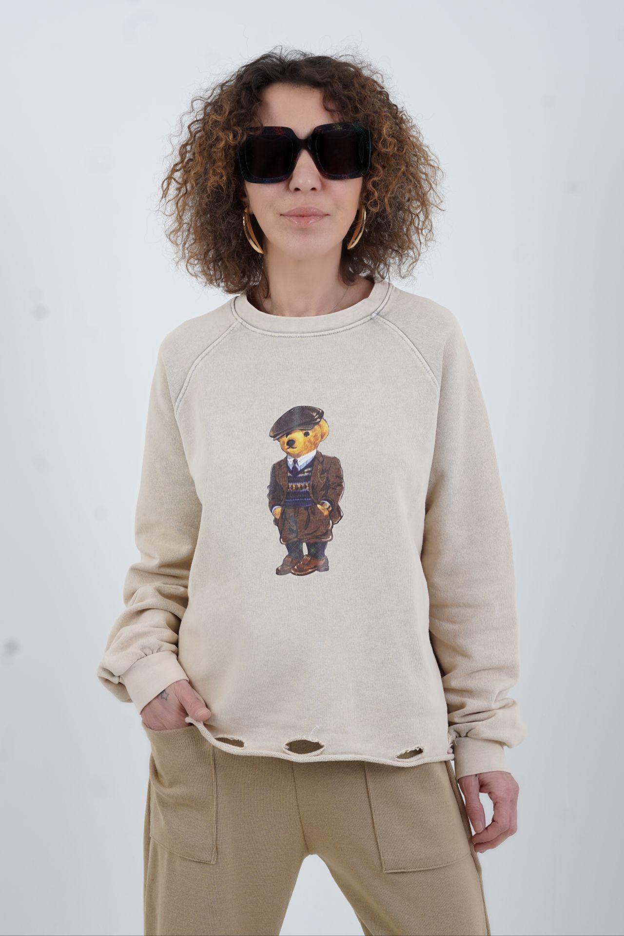 Bej Teddy Baskılı Soluk Efekt Sweatshirt
