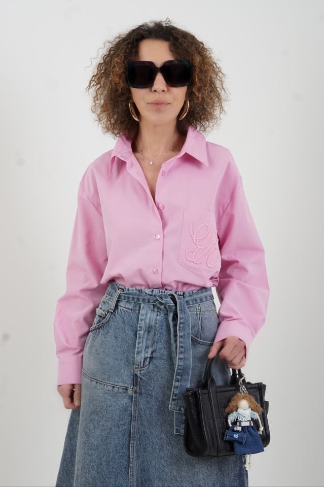 Pembe Cebi Nakışlı Gömlek