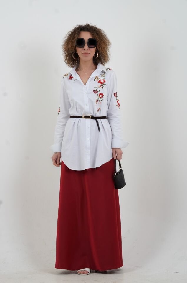 Beyaz Nakışlı Uzun Tunik Gömlek